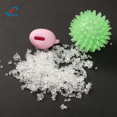 TPE與PVC材料在寵物玩具中的應(yīng)用及優(yōu)缺點(diǎn)分析——兼論針紡織品原料銷售視角